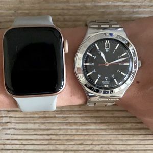 SWATCH Unisex Silver Metal Watch, great condition